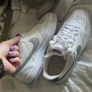Nike white silver shoes size 7